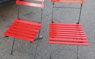 Alte Gartenstühle wieder zum Leben erwecken